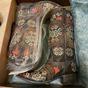 NIB Lane Yaretzi Boots Sz 9
